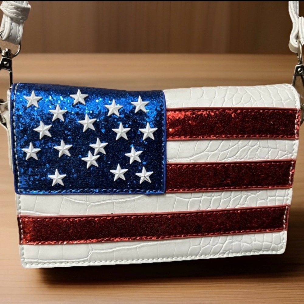 Nila Anthony American Flag Stars and Stripes crossbody bag Patriotic USA